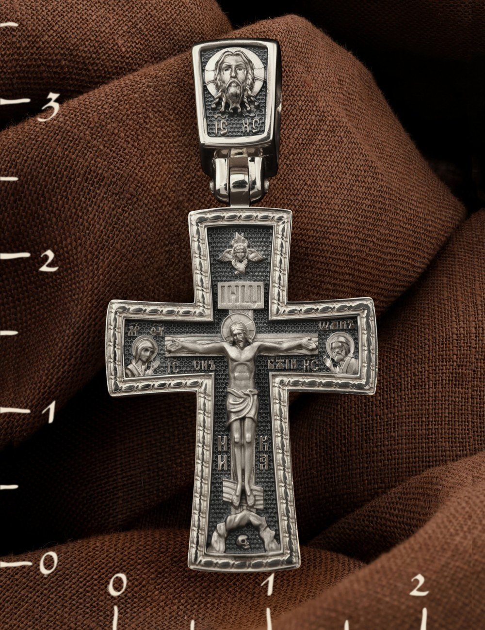 Крест из белого золота