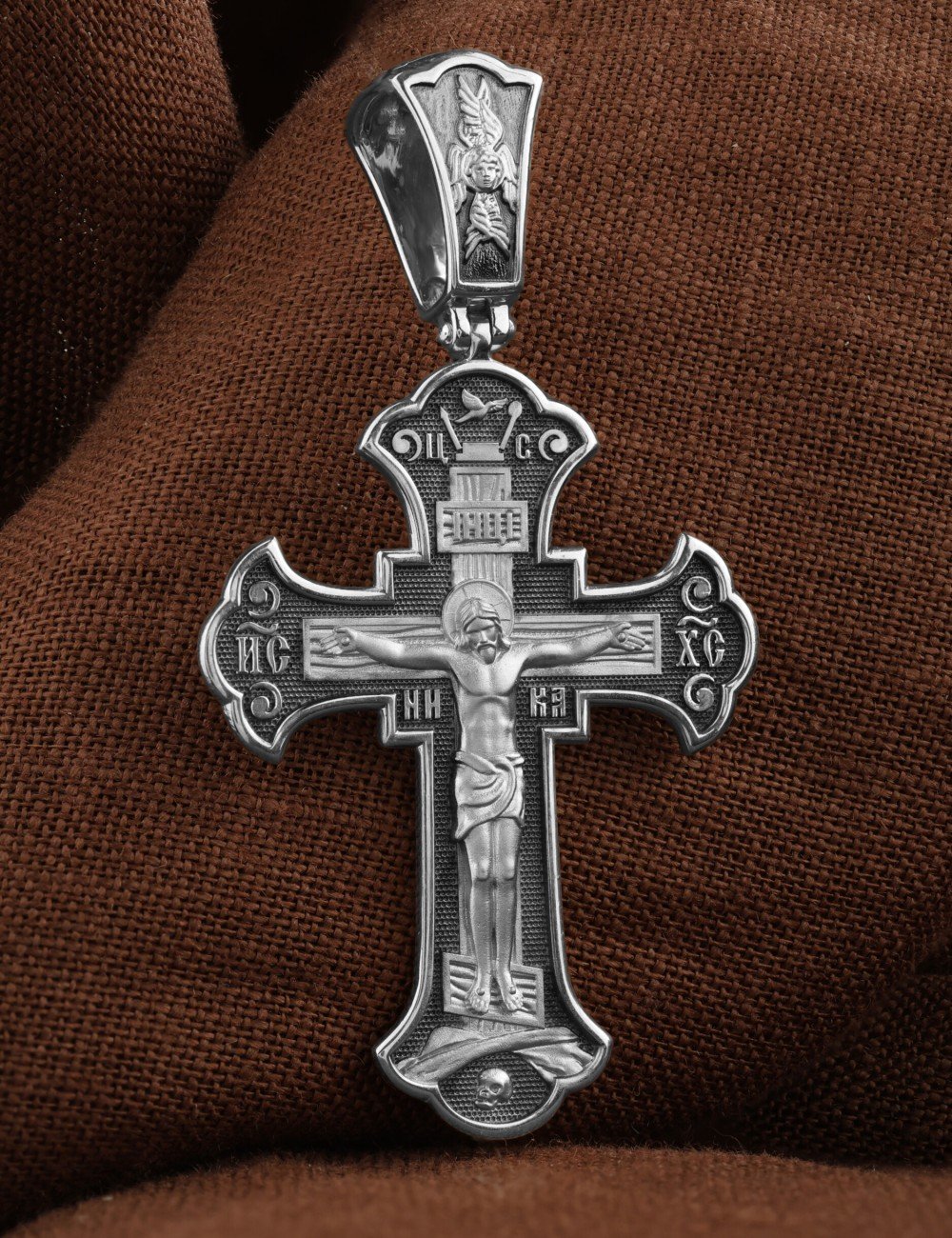 Крест из белого золота