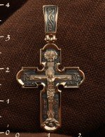 Крест из золота