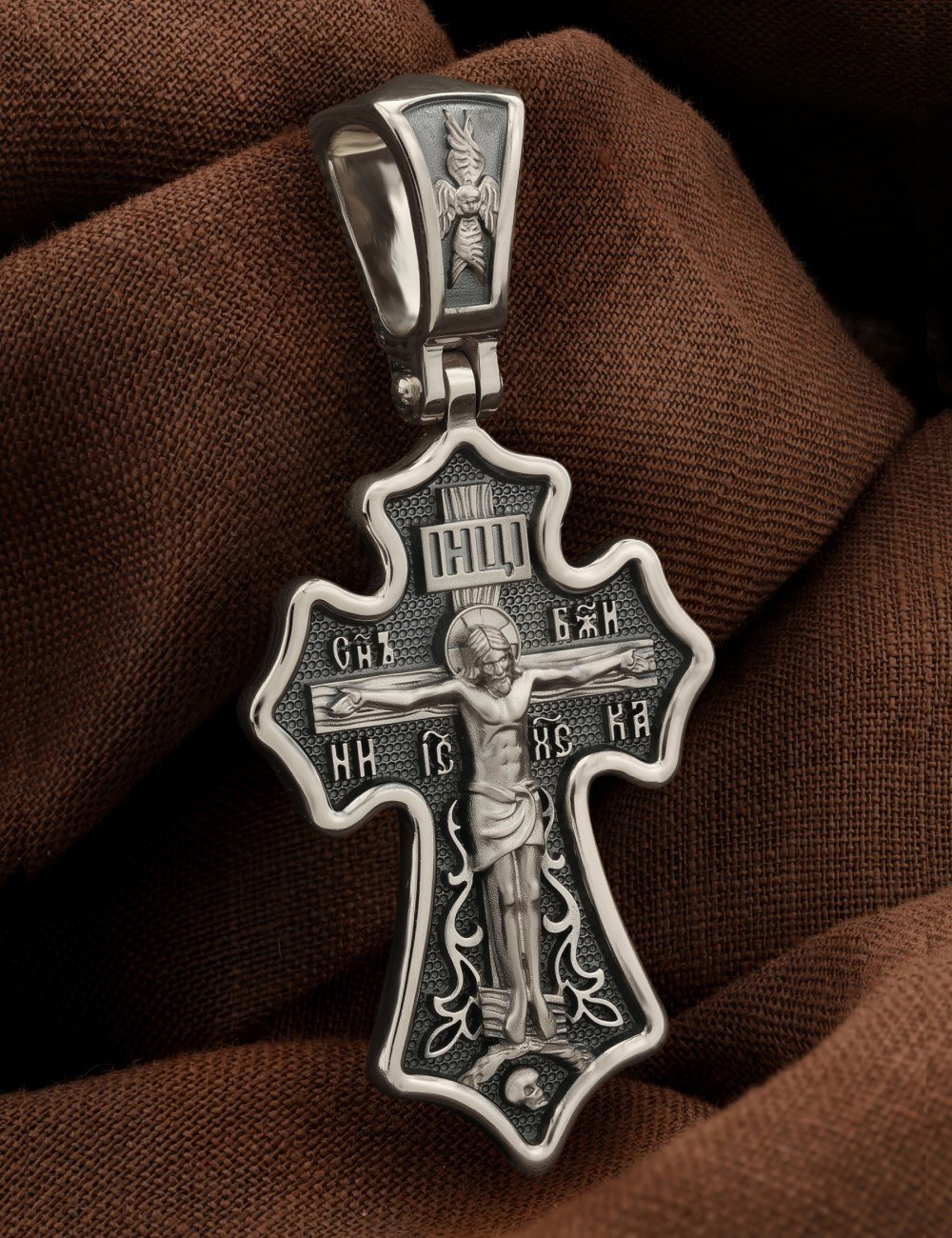 Крест из белого золота