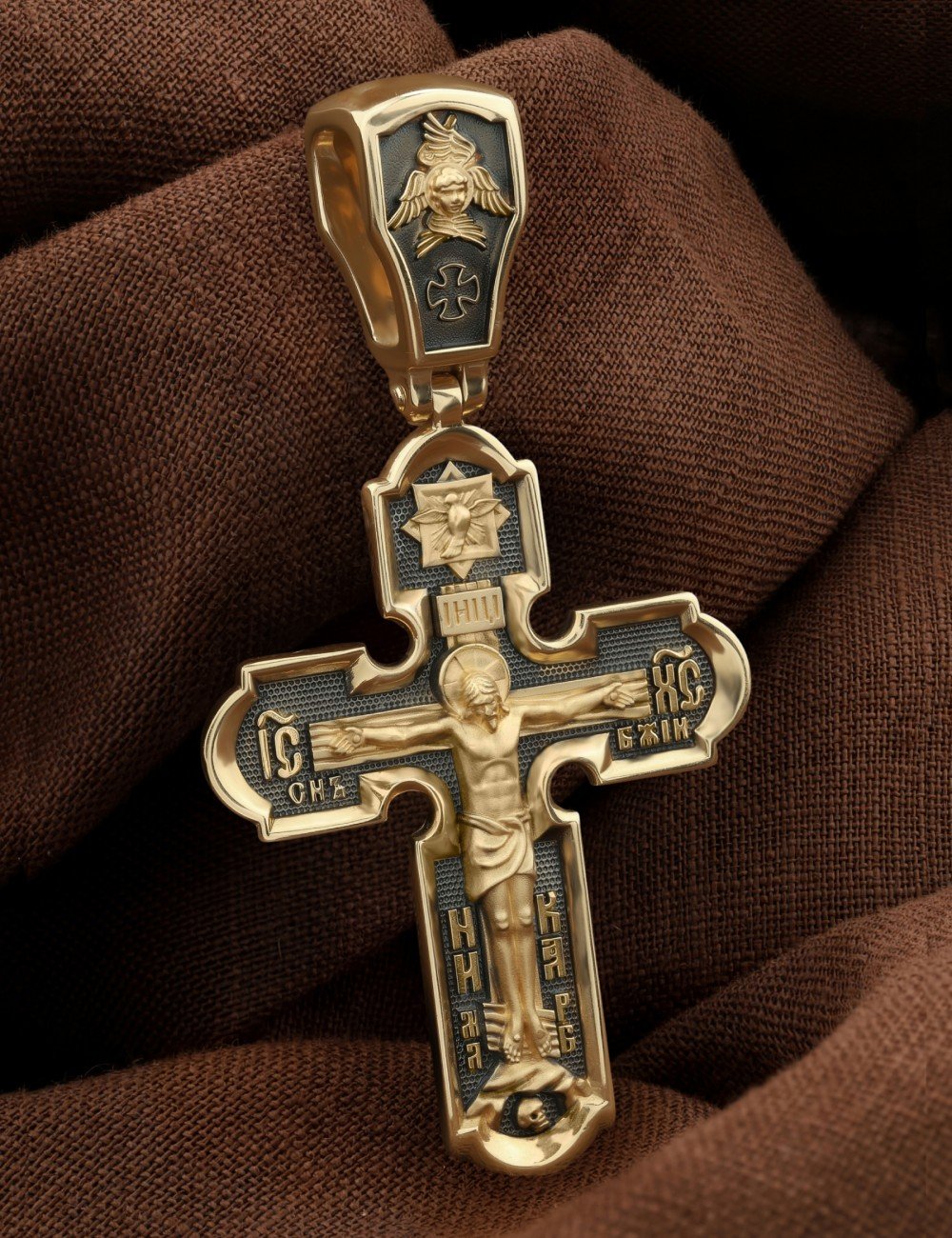 Крест из лимонного золота