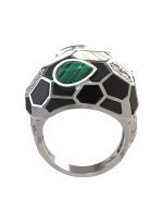 Кольцо из белого золота c бриллиантами, рубином, ониксом, малахитом и перламутром