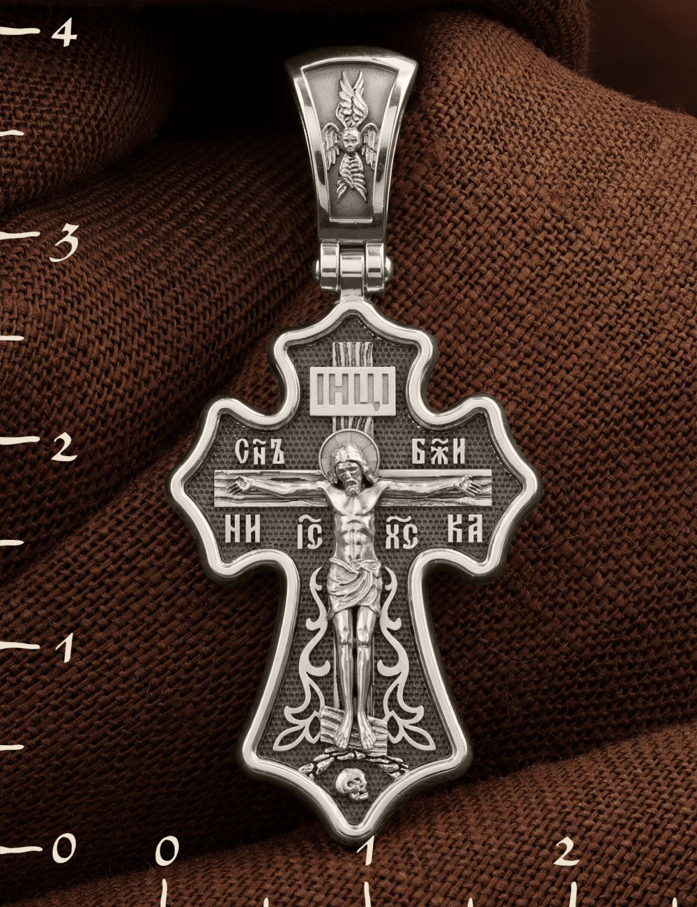 Крест из белого золота