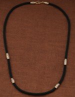 Шнурок шёлковый из золота 585 пробы c шёлковым шнурком