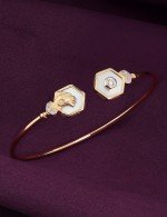 Браслет из золота c бриллиантами и перламутром