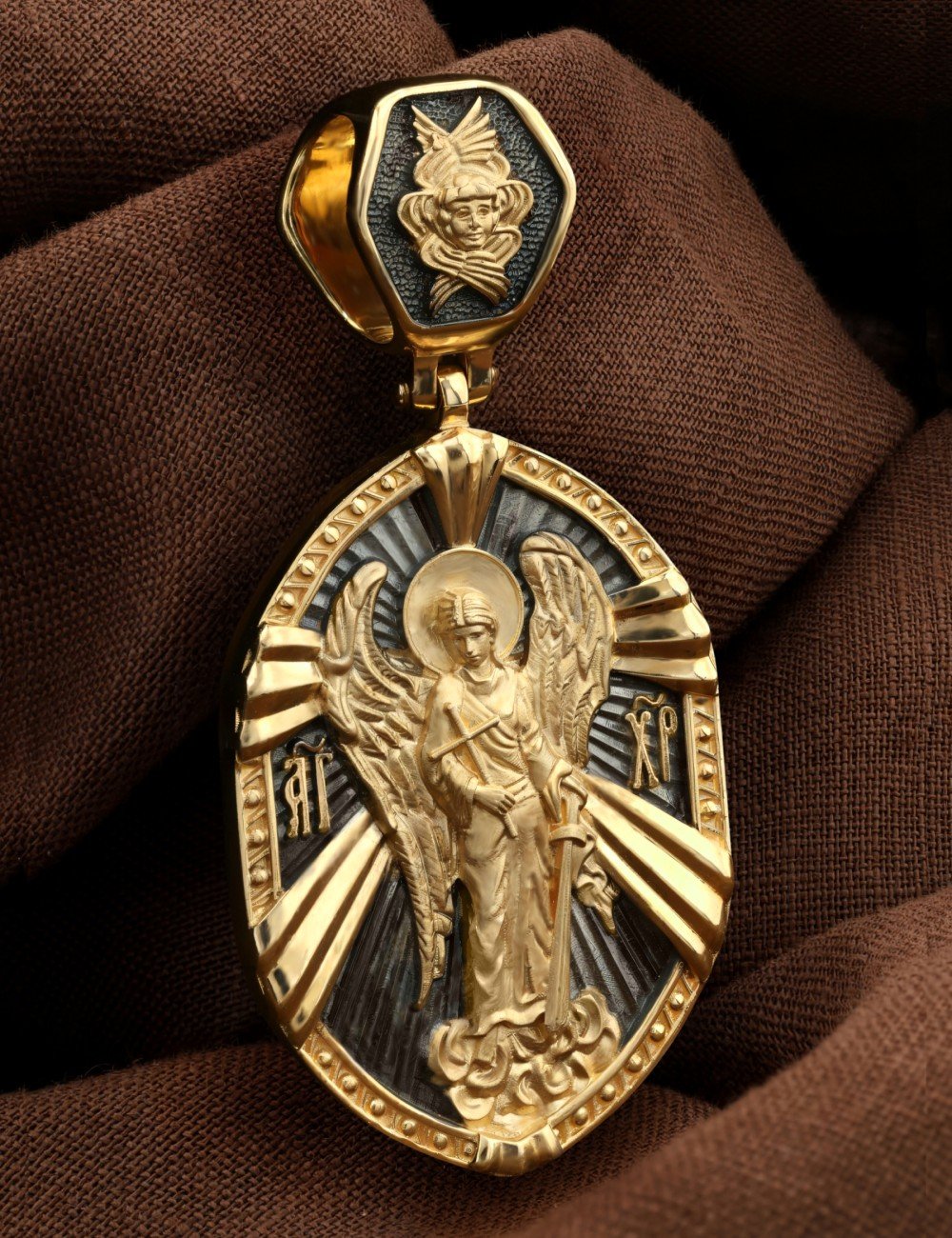 Образок из лимонного золота