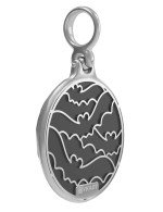 Подвеска из белого золота c эмалью и ониксом