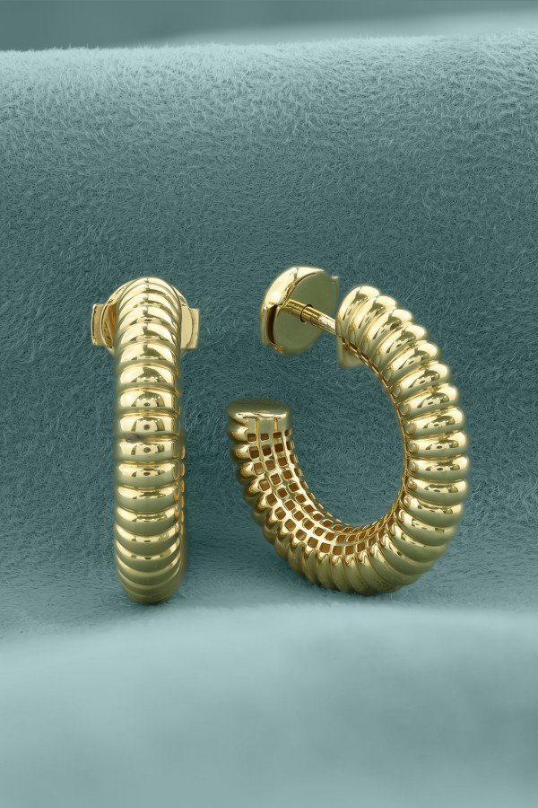 Серьги из лимонного золота