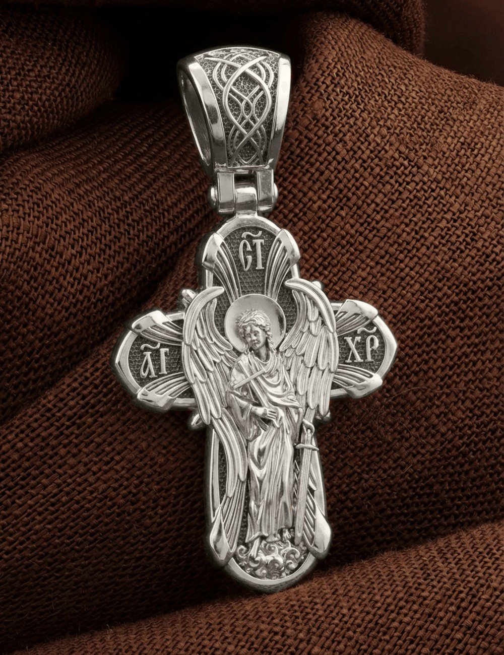 Крест из белого золота