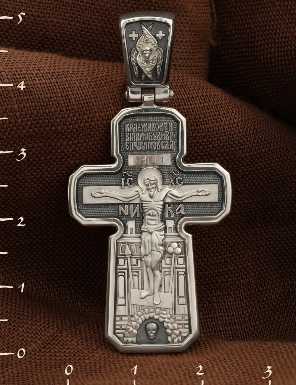 Крест из белого золота