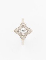 Кольцо из белого золота c бриллиантами