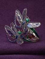 Кольцо из белого золота c сапфиром и эмалью