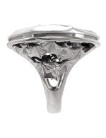 Кольцо из белого золота c эмалью и ониксом