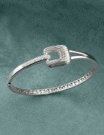 Браслет из белого золота c бриллиантами