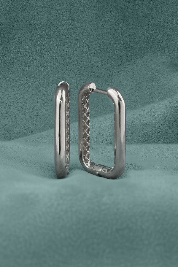 Серьги из белого золота