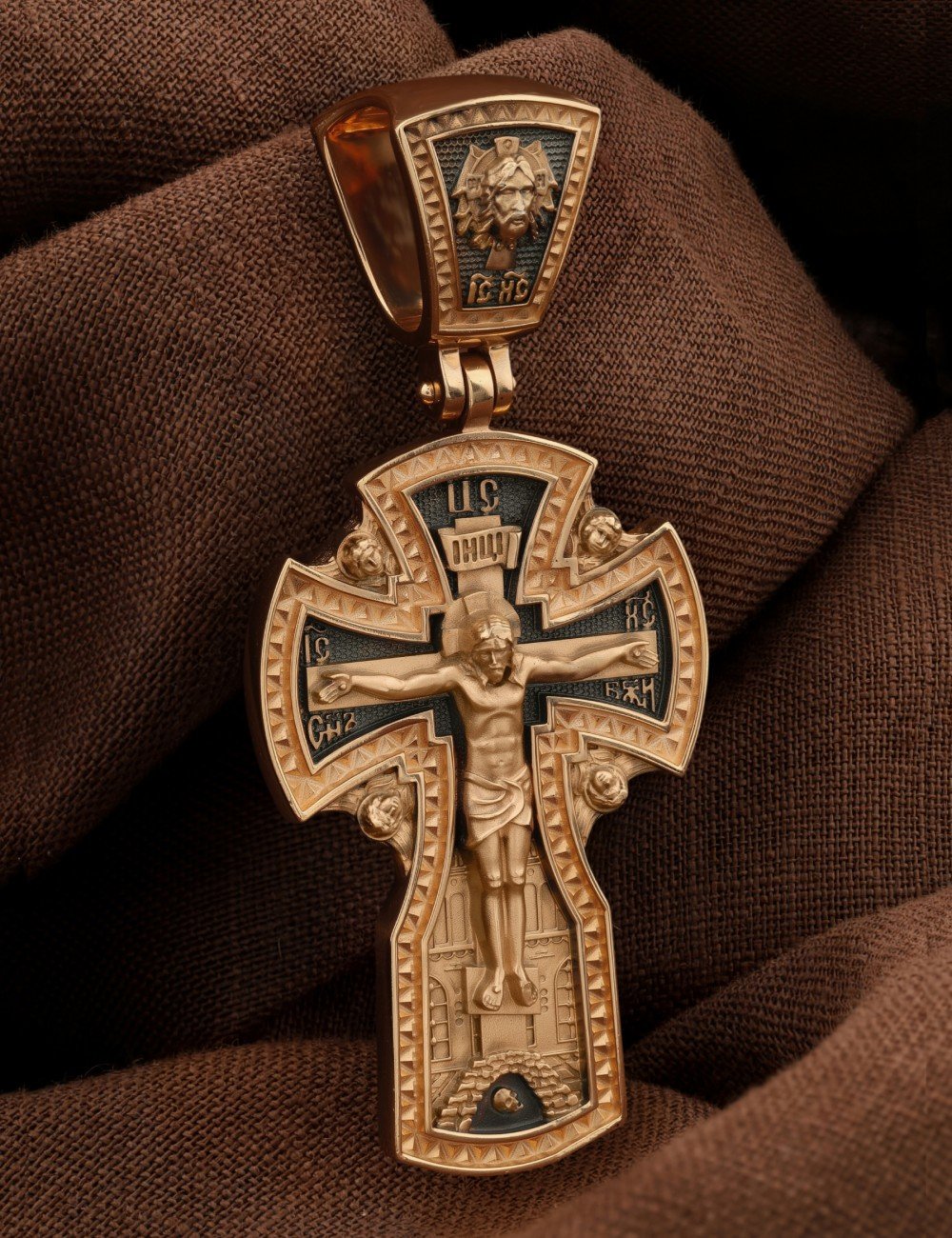 Крест из золота