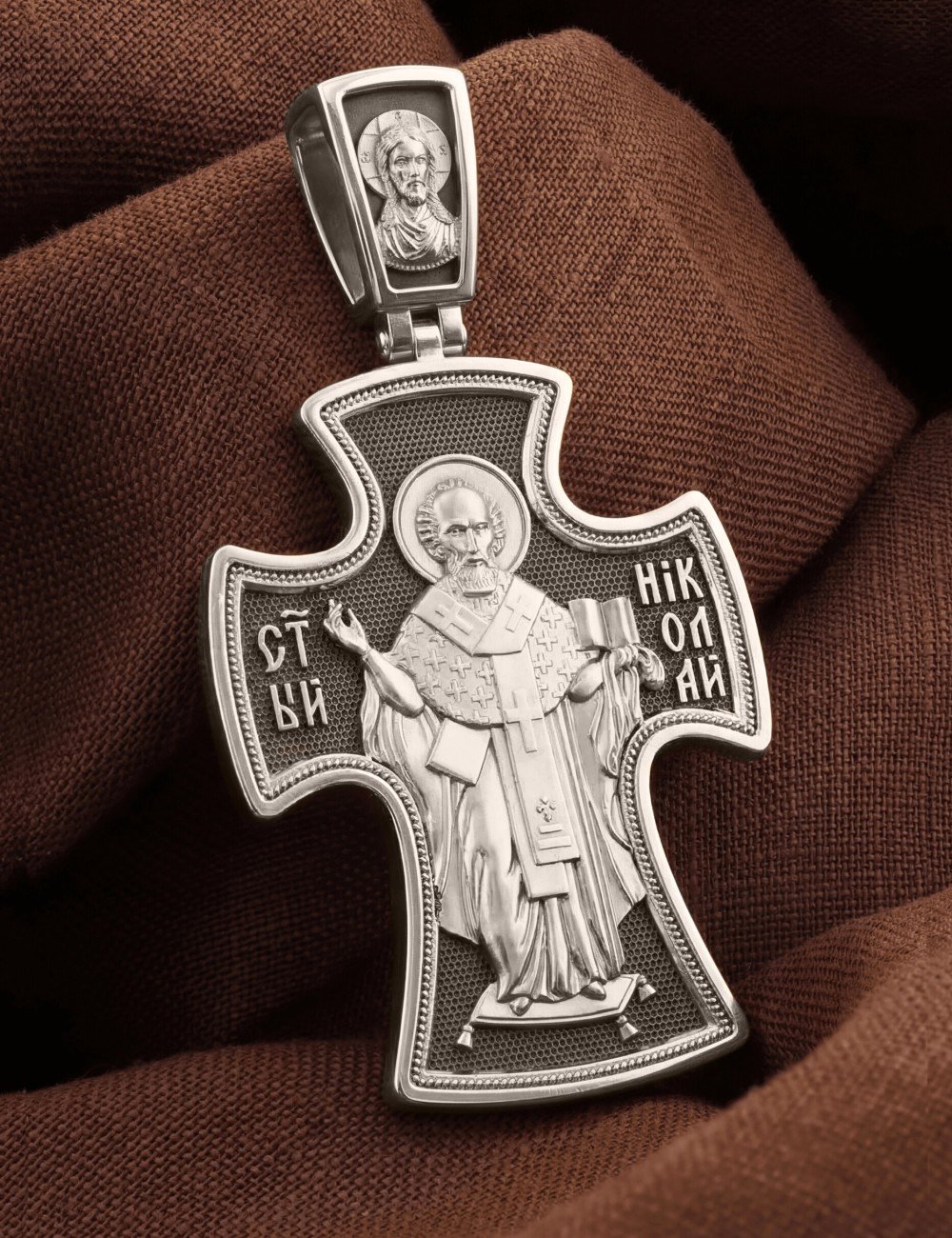 Крест из белого золота