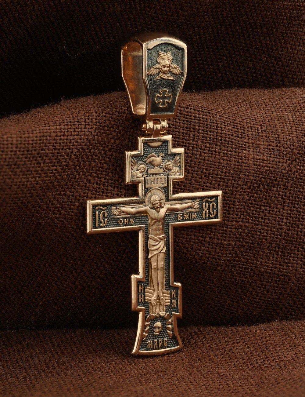 Крест из золота