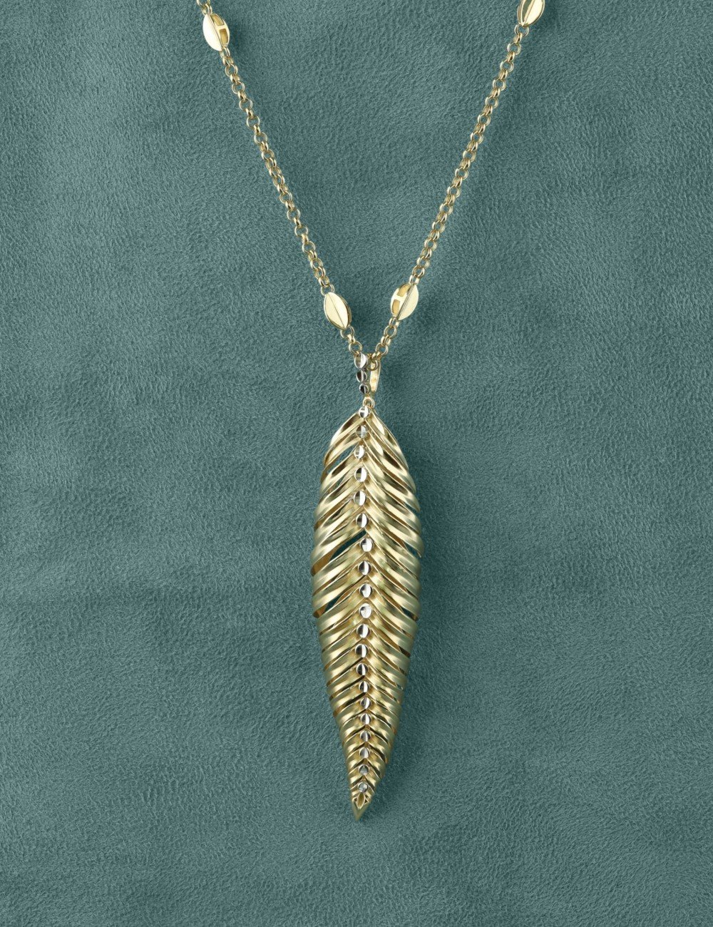 Колье из лимонного золота