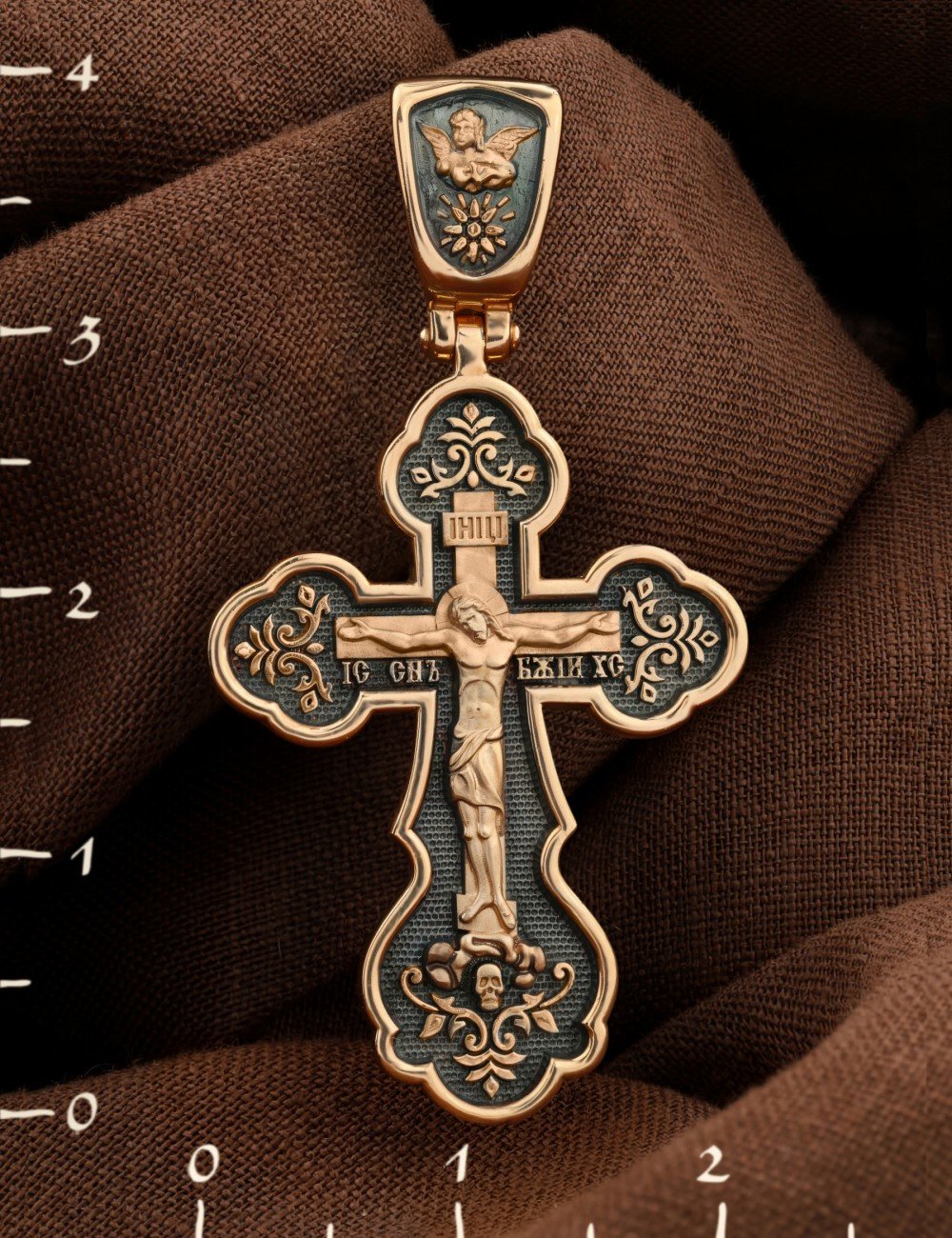 Крест из золота