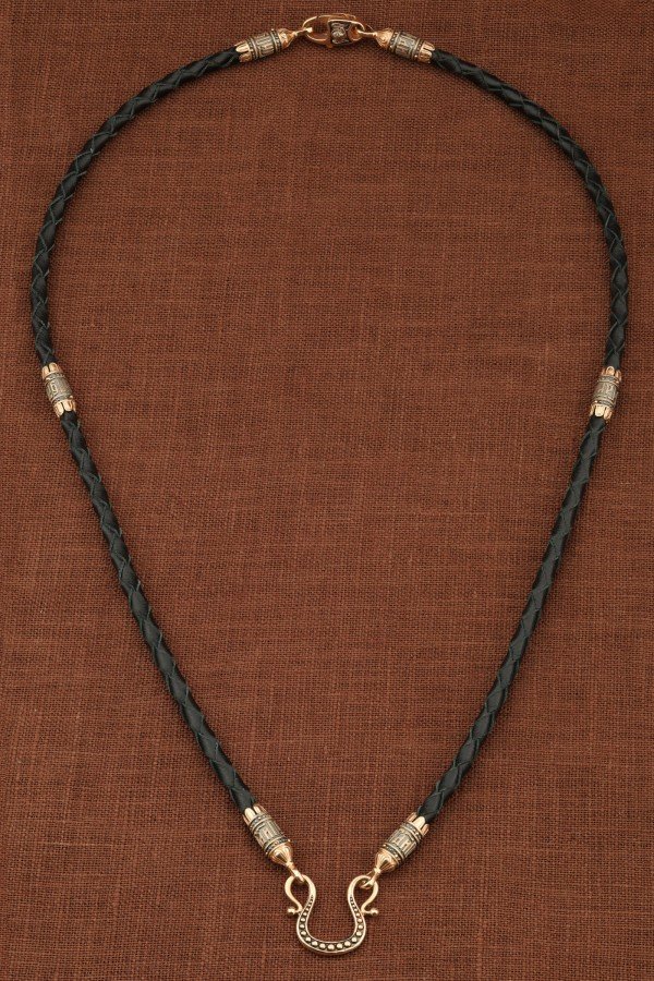 Гайтан из золота c кожаным шнурком