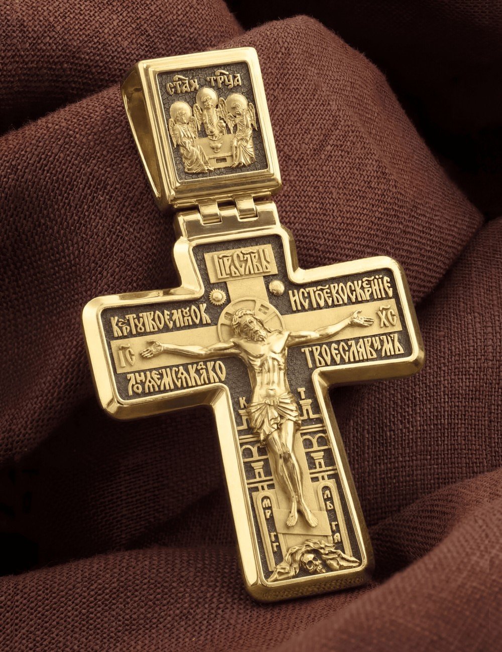 Крест из лимонного золота