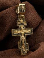 Крест из лимонного золота