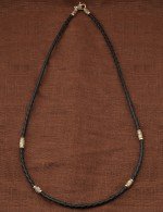 Гайтан из золота c кожаным шнурком