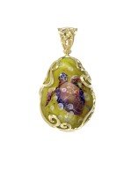 Подвеска из лимонного золота c росписным янтарём