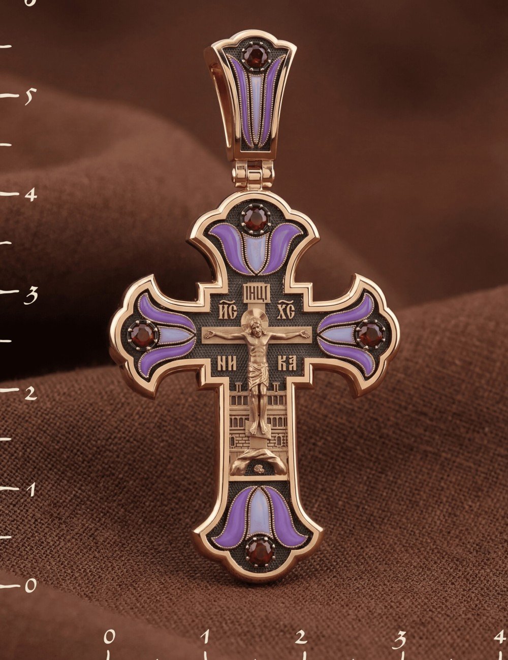 Крест из золота c эмалью и рубином