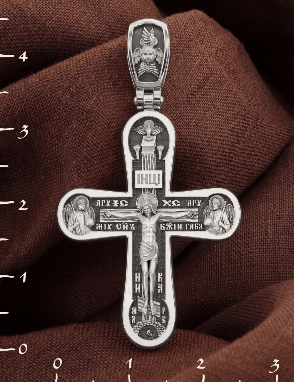 Крест из белого золота