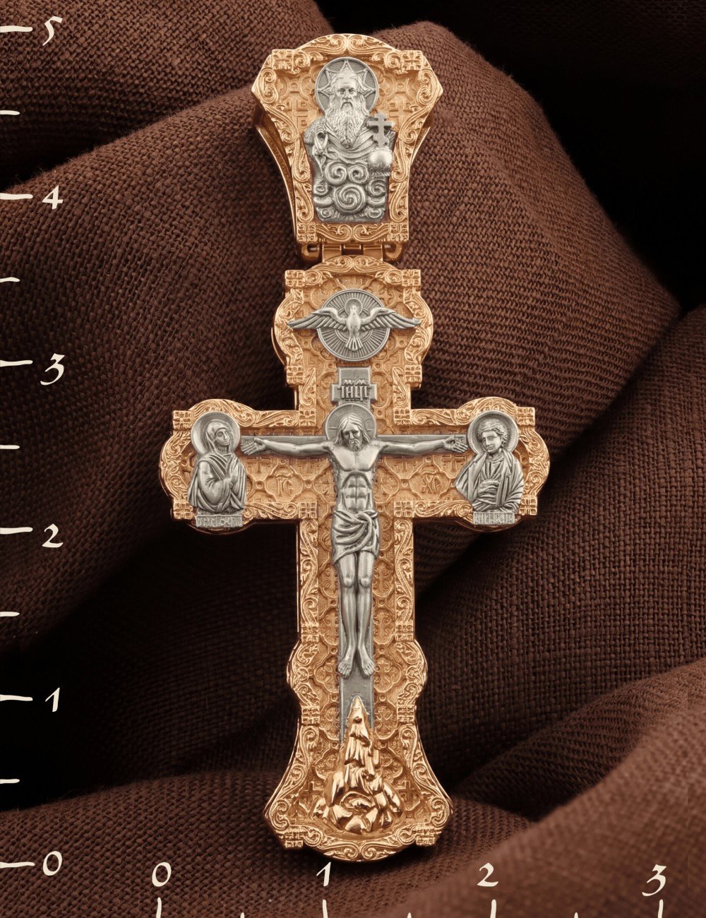 Крест из золота