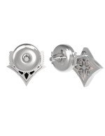 Серьги из белого золота c ониксом и перламутром