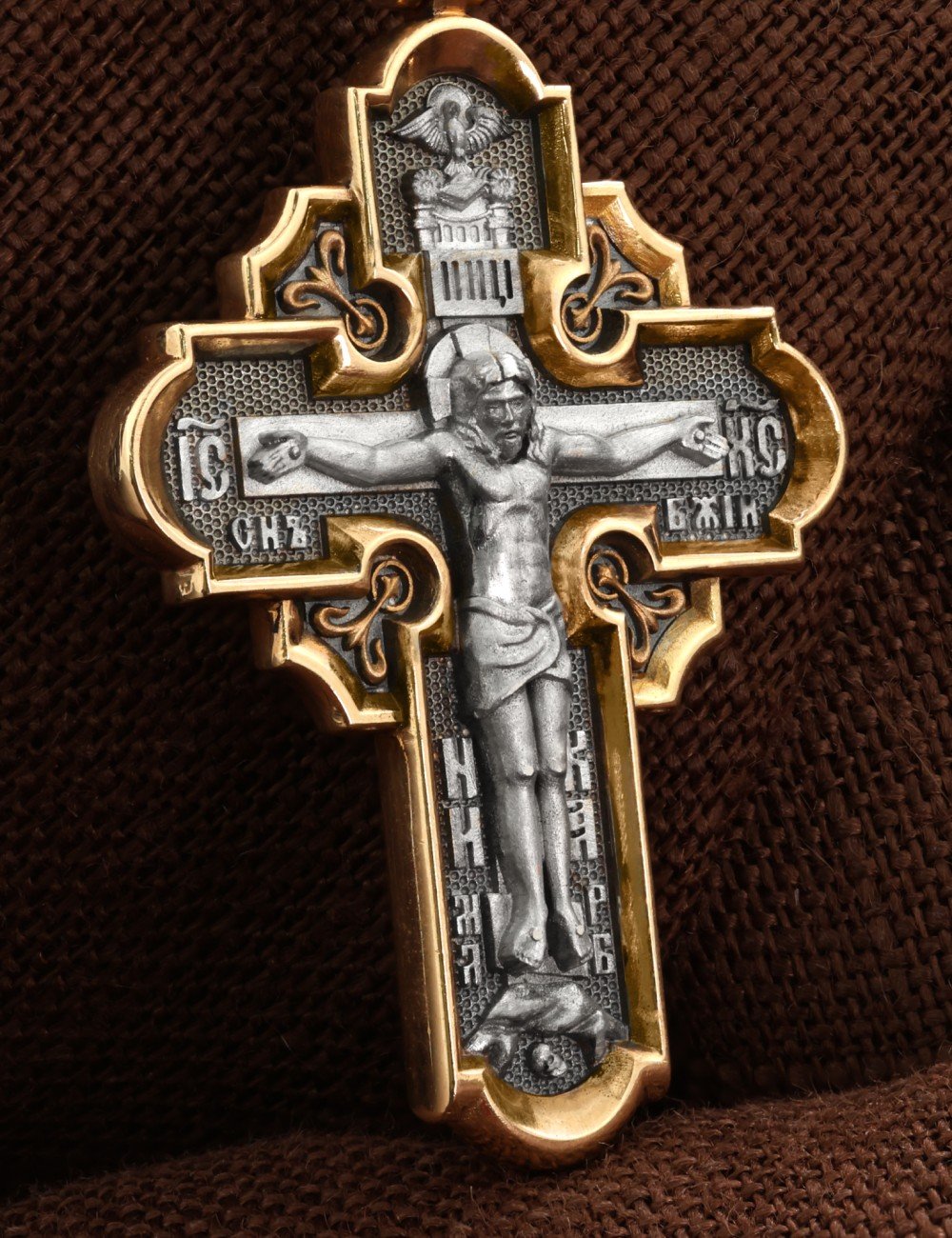Крест из золота