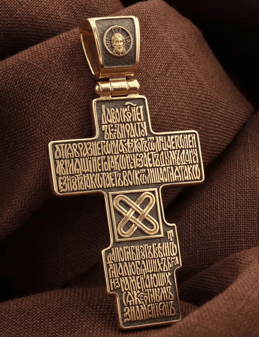 Крест из золота