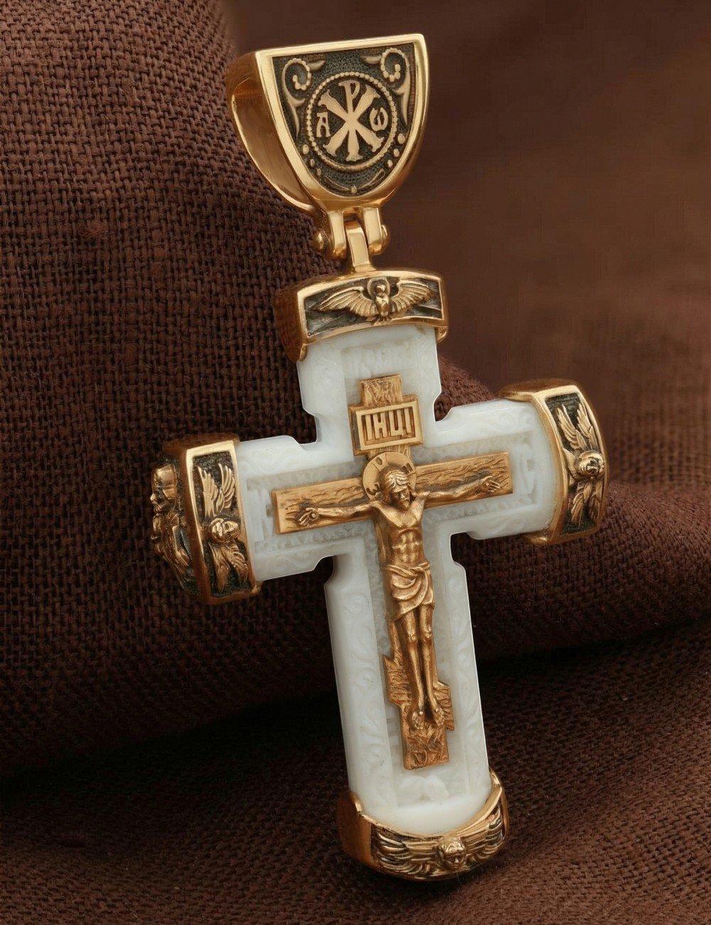 Крест из золота c бивнем мамонта