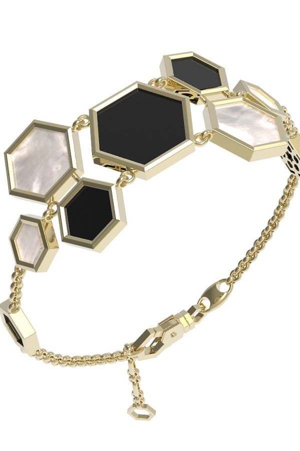 Браслет из лимонного золота c ониксом и перламутром