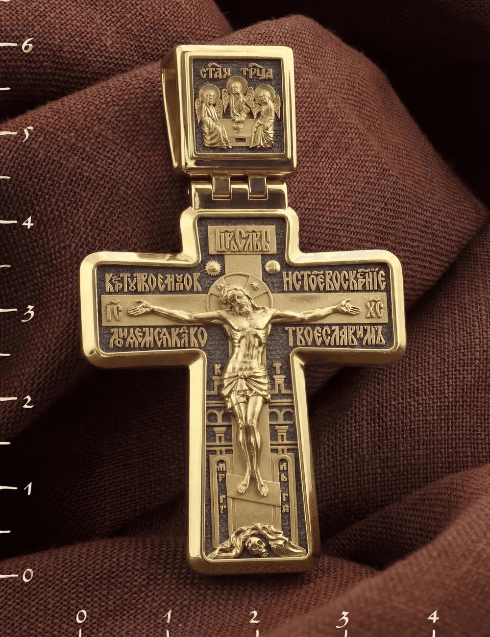 Крест из лимонного золота