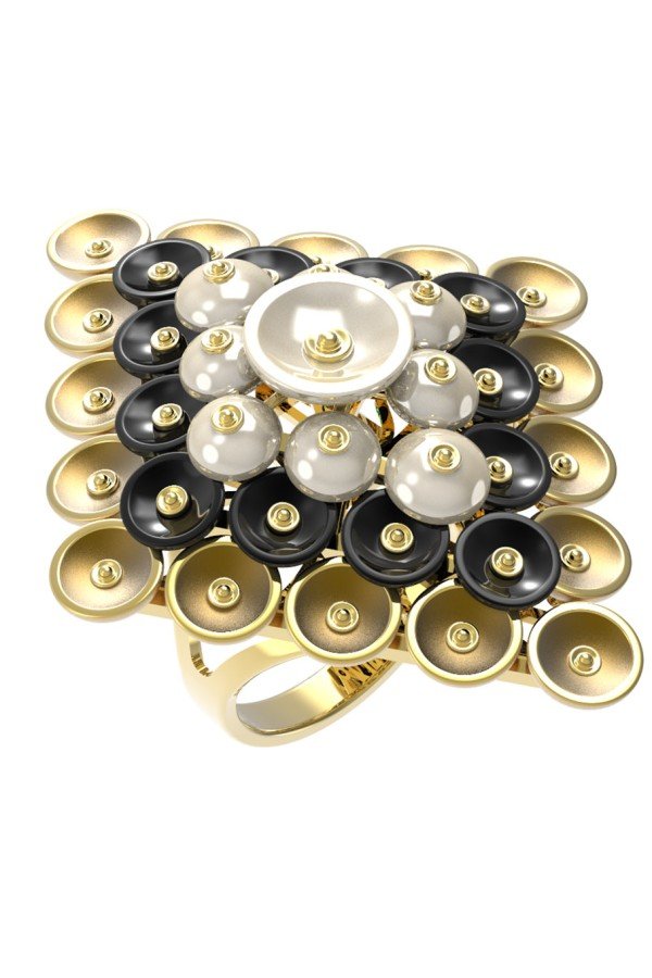 Кольцо из лимонного золота c ониксом и перламутром