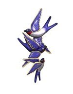 Брошь из лимонного золота c эмалью