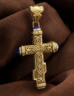 Крест из лимонного золота c лазуритом и железным деревом