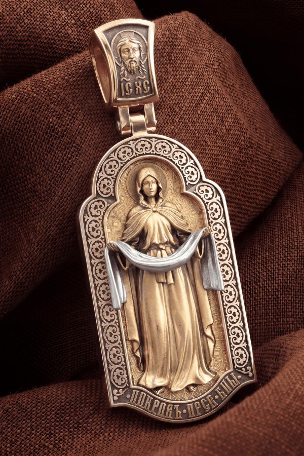 Образок из золота c эмалью