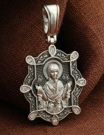 Образок из белого золота c бриллиантами