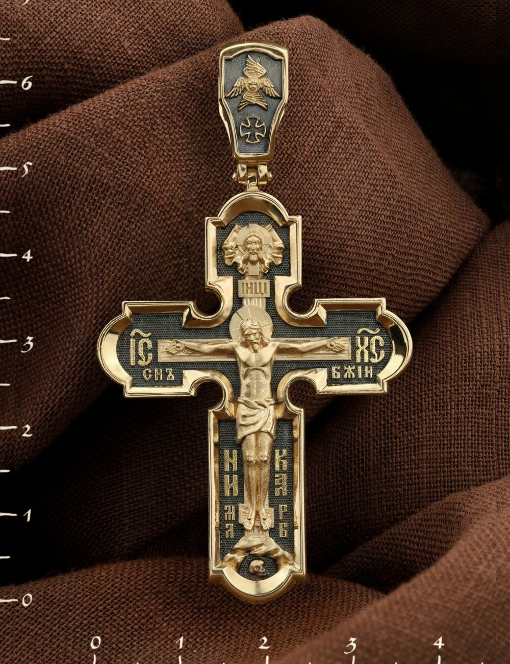 Крест из лимонного золота