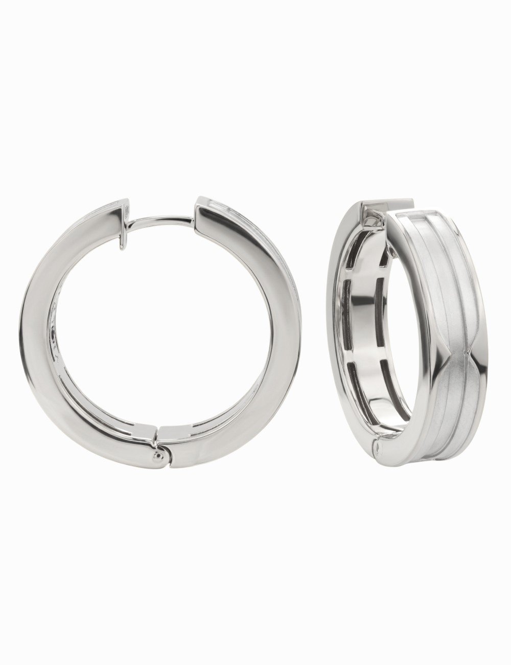 Серьги из белого золота c рубином