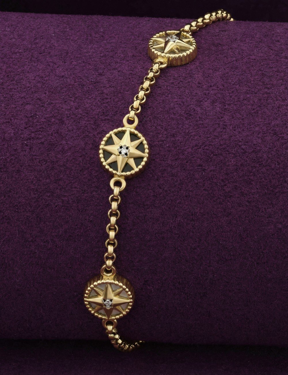 Браслет из лимонного золота c бриллиантами, ониксом и перламутром