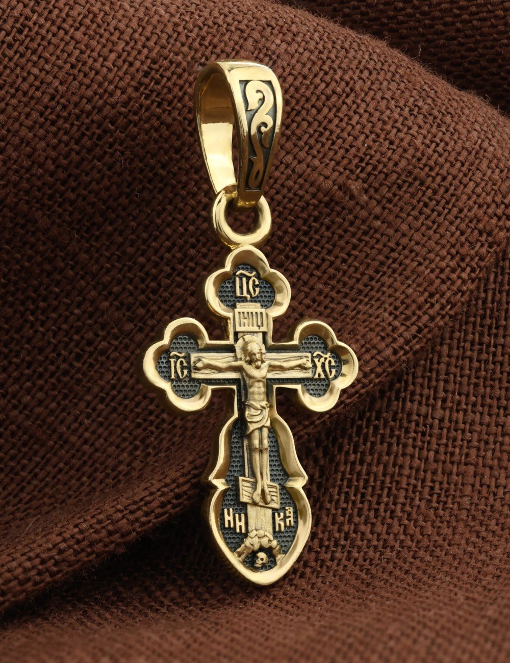 Крест из лимонного золота