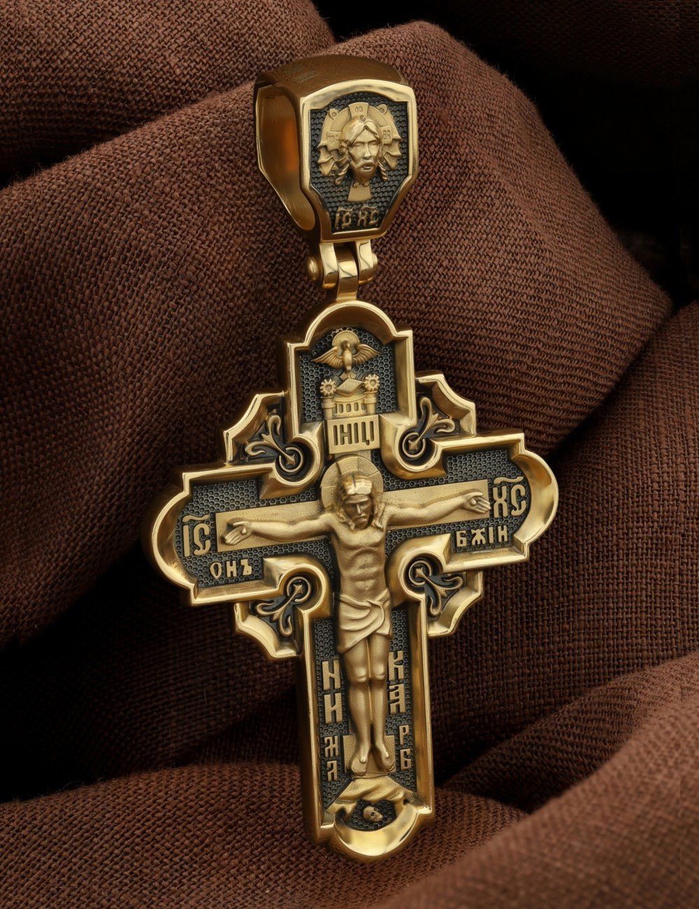 Крест из лимонного золота