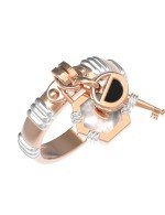 Кольцо из золота c ониксом и перламутром