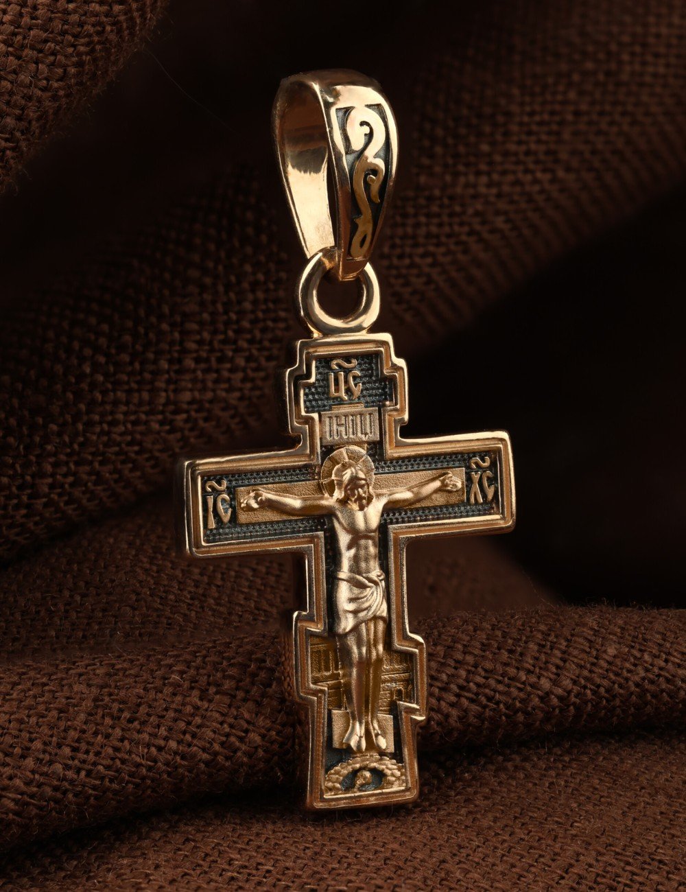 Крест из золота